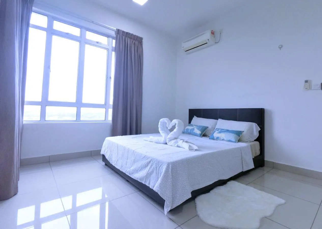Apartment Comfortable Home X Austin Suites @ Mount Austin Johor Bahru
