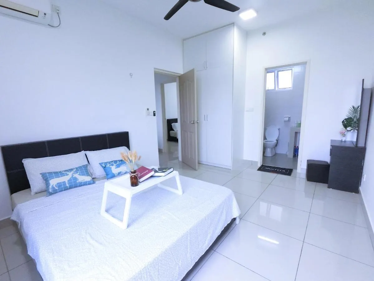 Apartment Comfortable Home X Austin Suites @ Mount Austin Johor Bahru