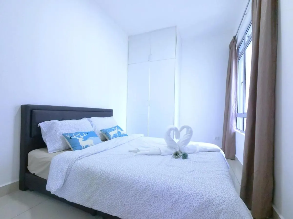 Apartment Comfortable Home X Austin Suites @ Mount Austin Johor Bahru